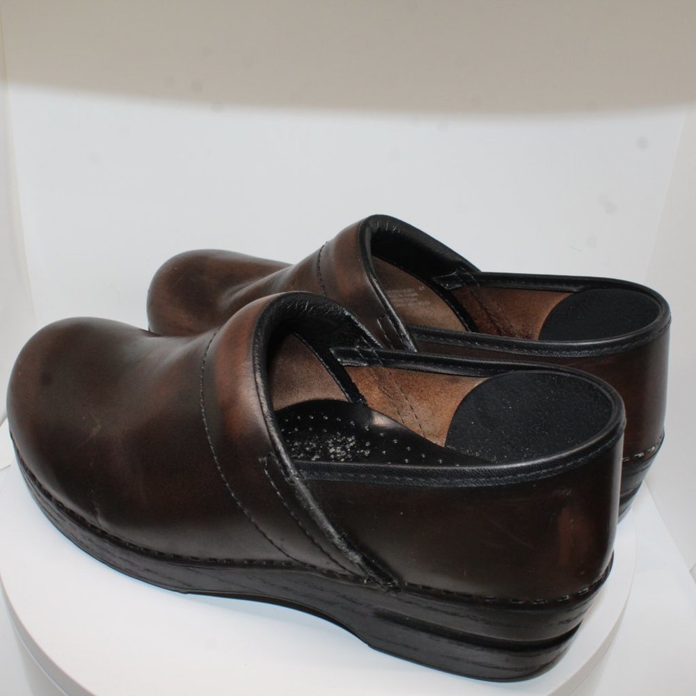 Dansko Womens 41 Professional Clog Brown Slip On Leather Medical Nursing Shoes - Picture 11 of 15